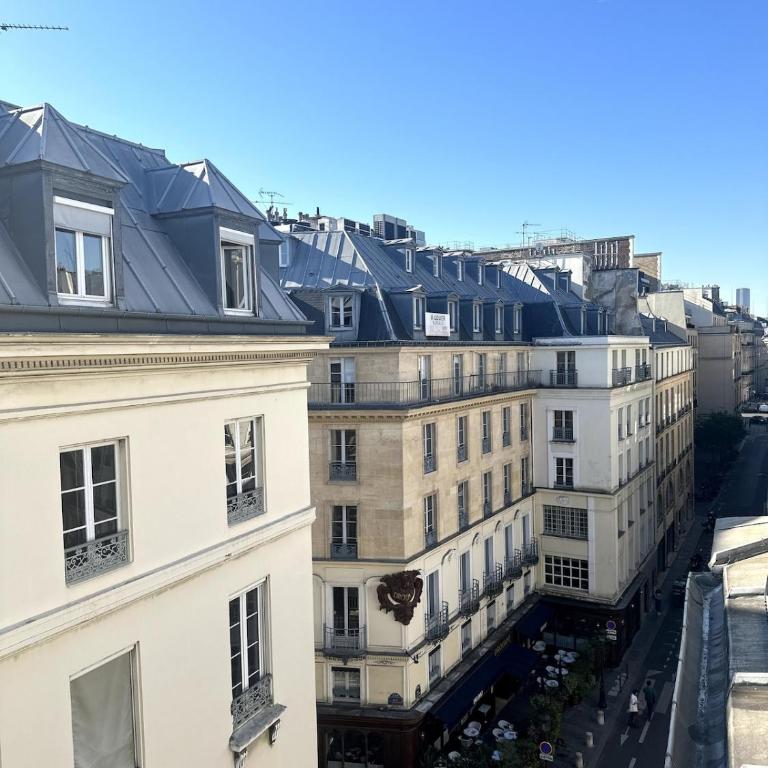 Chic Apartment in Paris Centre Next to Opéra & Louvre - Apartment mit 2 Schlafzimmern - 6