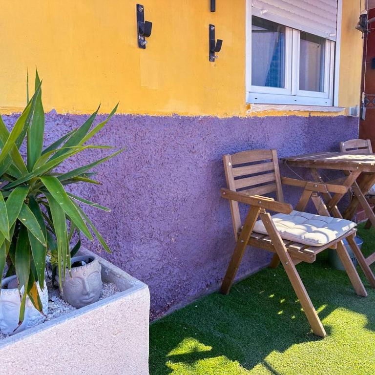 Sea view apartment - Two-Bedroom Apartment with Terrace and Sea View - 20