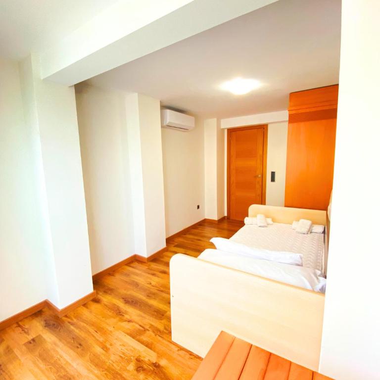1ª Línea de Levante. Iberia - Apartamento de 2 dormitorios - 12