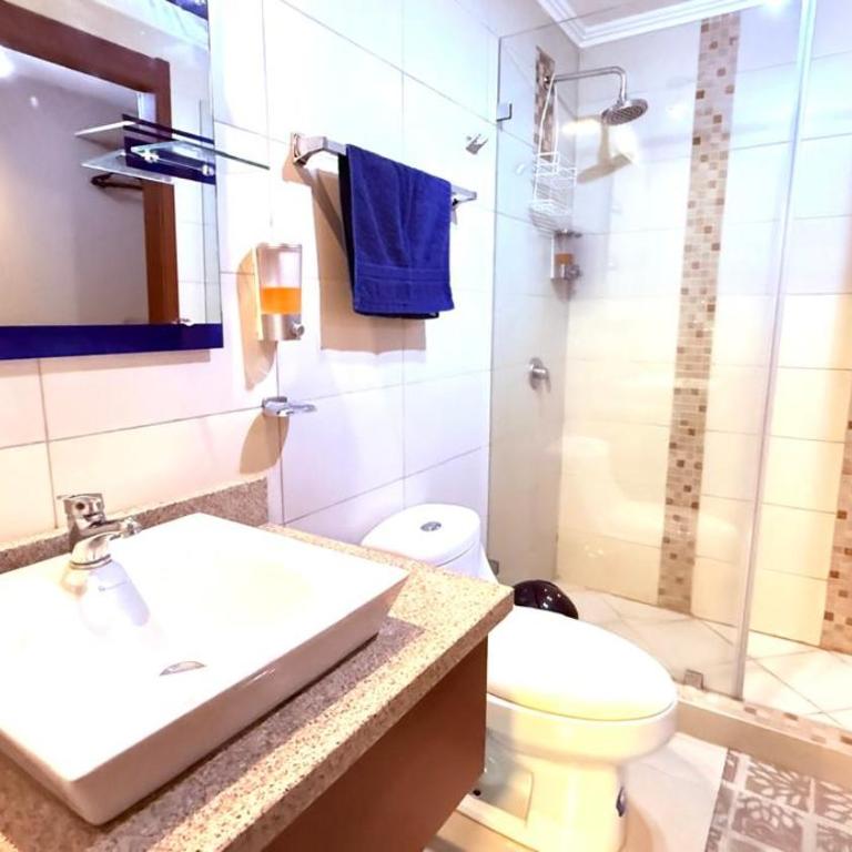 River Front 1, 4 personas, 2 baños, agua caliente, wiffi, smartv, cocina - One-Bedroom Apartment - 11