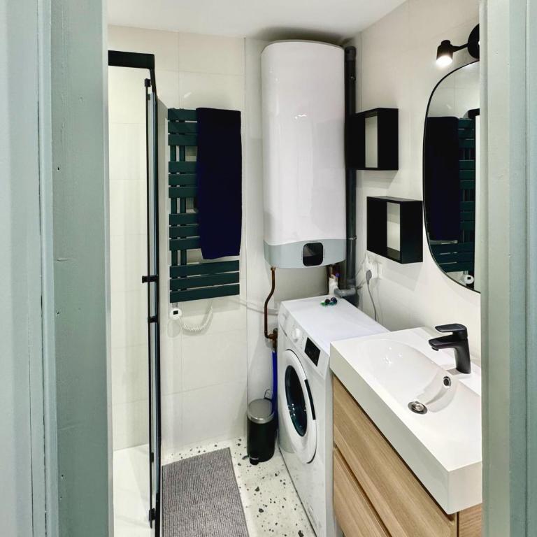 T3 tout neuf 6 personnes proche centre ville - Appartamento con 2 Camere da Letto e con Vista Montagna - 14