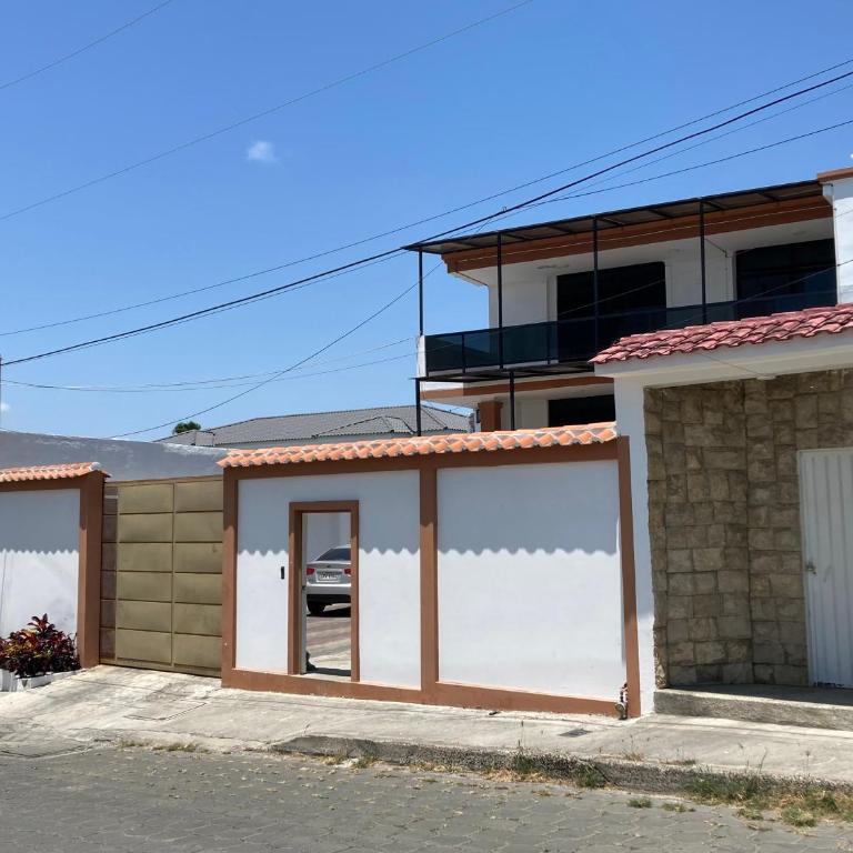 Casa vacacional manta - Apartamento de 3 dormitorios - 5