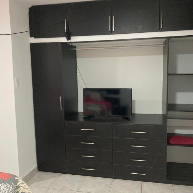 Casa vacacional manta - Apartamento de 3 dormitorios - 5