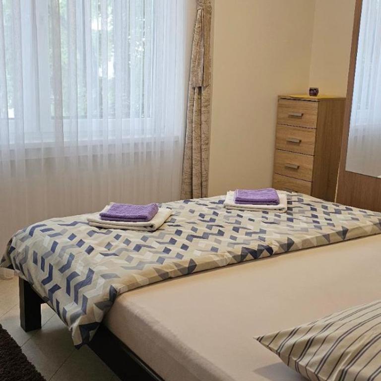 Esma - One-Bedroom Apartment - 21