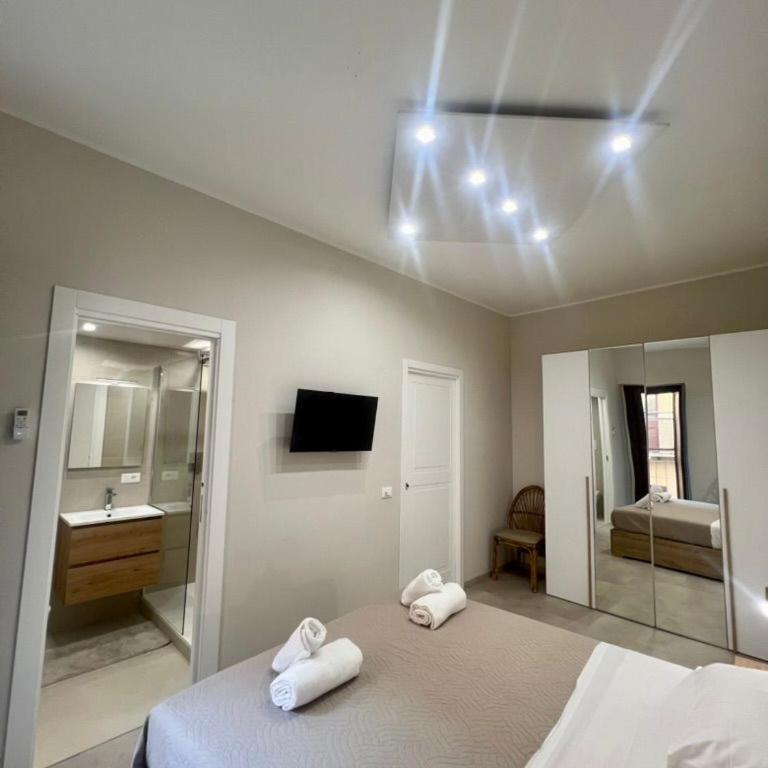 Athenèa Smart Rooms - Atenea Collection - Camera Matrimoniale Economy - 1