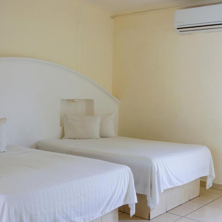 Hotel Vistamar - Family Suite - 9