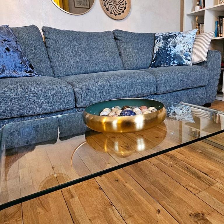 Family - Reims Cathedral View - City Break - Two-Bedroom Apartment - 2