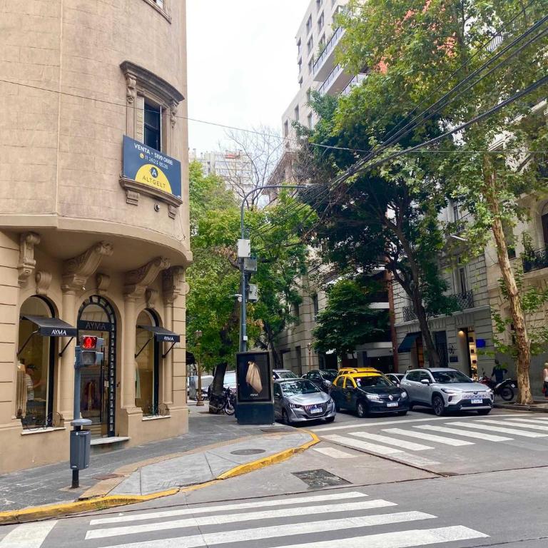 Practico Apt con Gran Ubicacion en Recoleta - Apartamento - 51