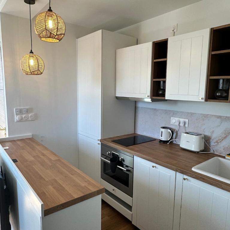 Studio cabines, Vue mer & étang, plage a pied - Studio Apartment with Sea View - 22