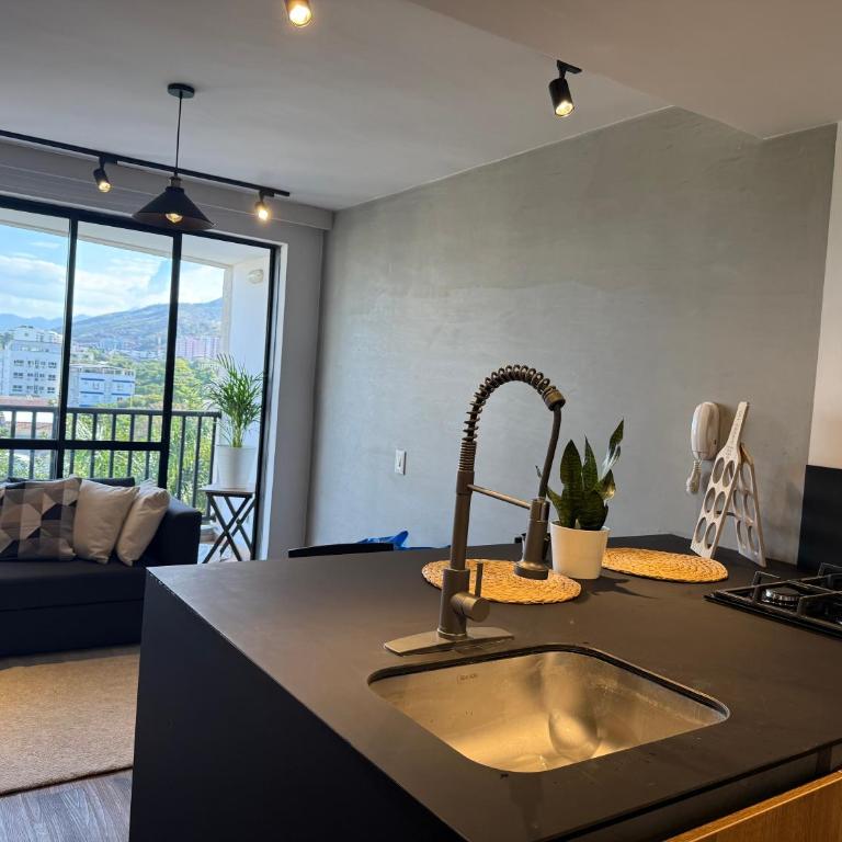 Flora travel house - One-Bedroom Apartment - 1