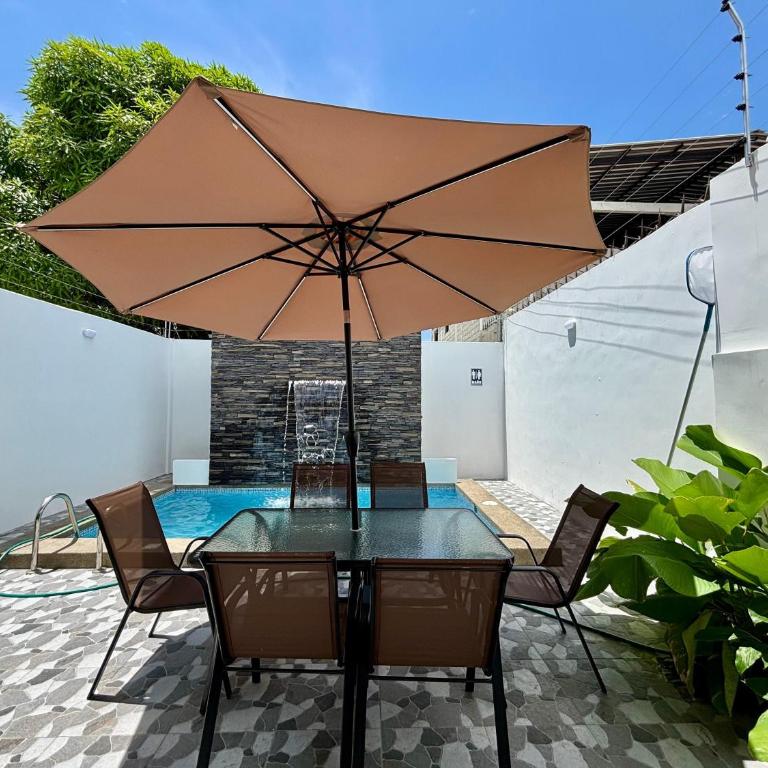 Casa Hermosa Privada - Three-Bedroom Apartment with Private Pool - 1