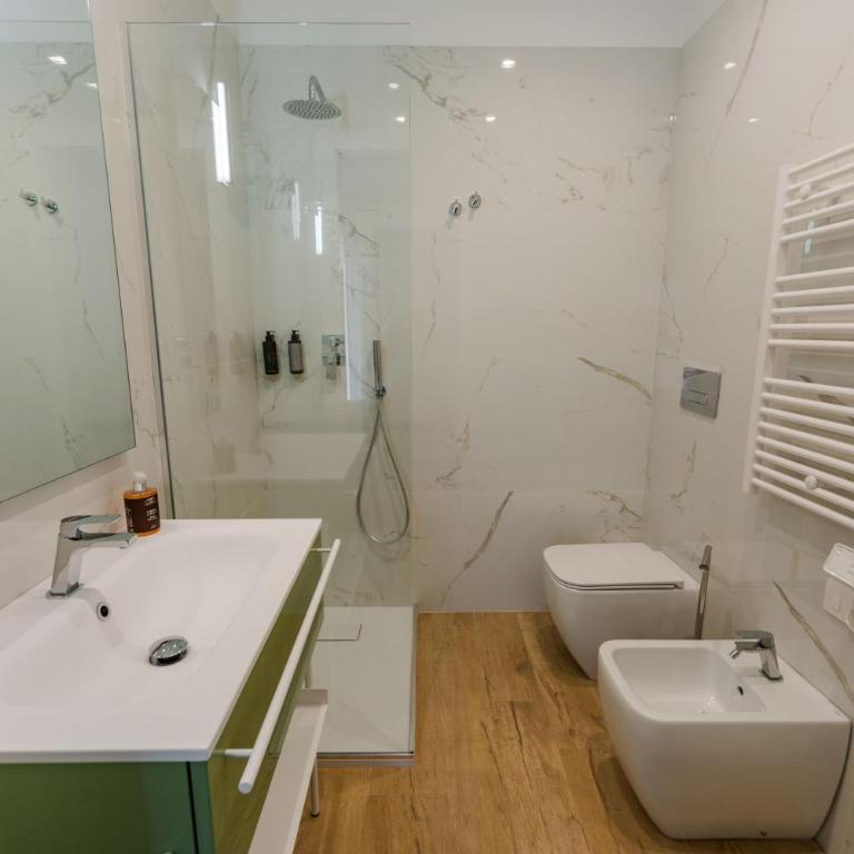 RuBia Homes by Letstay - Two-Bedroom Apartment - 14