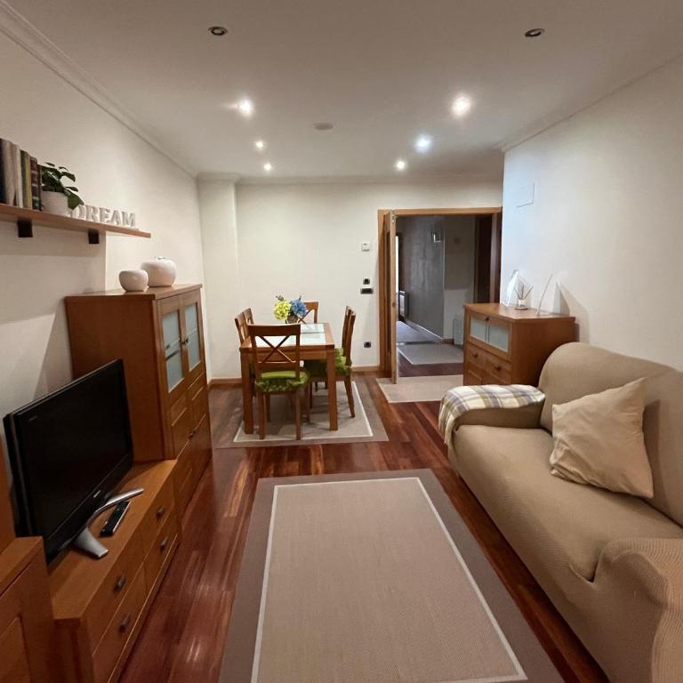 Nueva terraza playa San Lorenzo - Apartamento de 2 dormitorios - 2