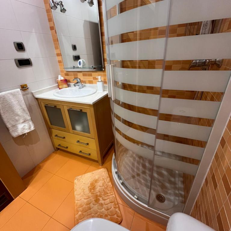Nueva terraza playa San Lorenzo - Apartamento de 2 dormitorios - 6