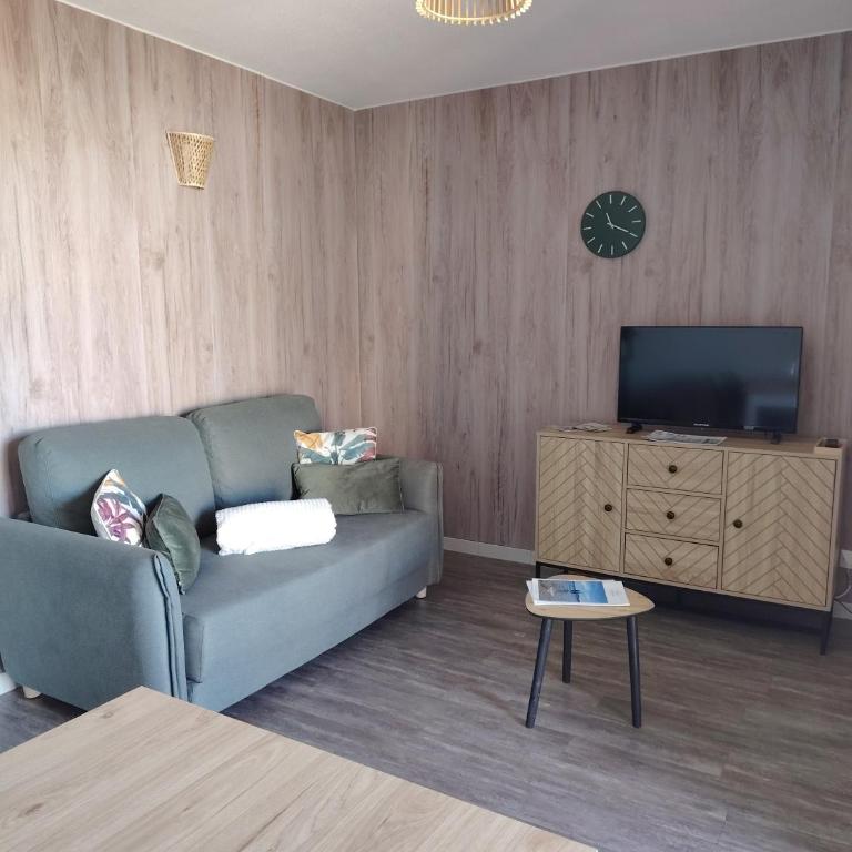 Les Hauts de Balaruc THERMES - Appartement 1 Chambre - Vue sur Piscine - 9