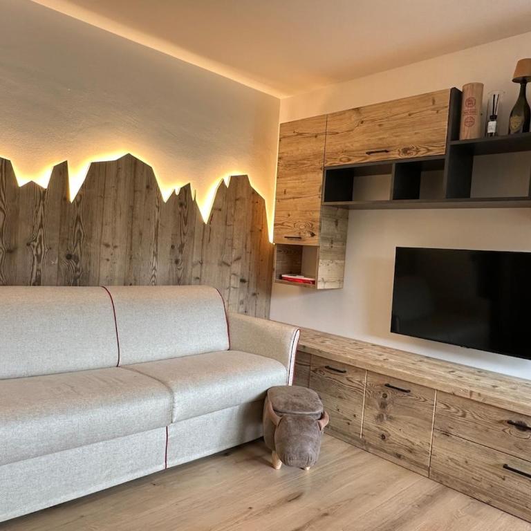 Cèsa Sabrina - Appartamento con 2 Camere da Letto e con Vista Montagna - 1