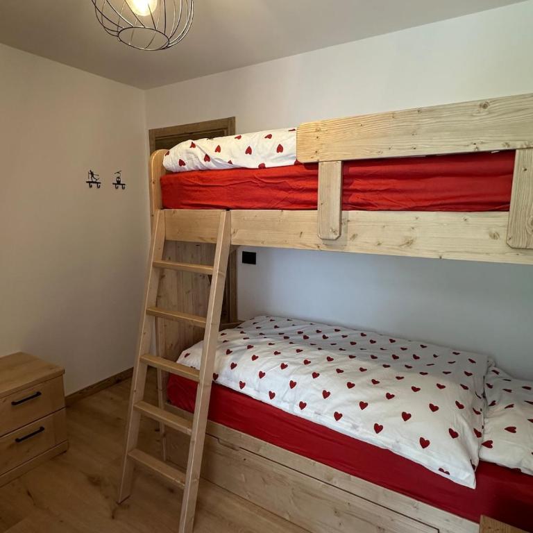Cèsa Sabrina - Appartamento con 2 Camere da Letto e con Vista Montagna - 10