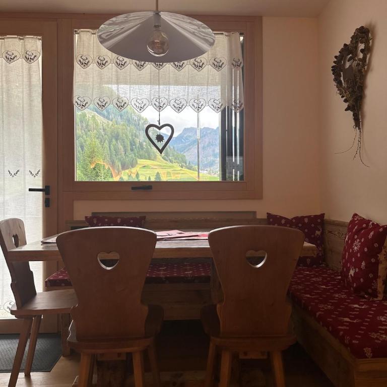 Cèsa Sabrina - Appartamento con 2 Camere da Letto e con Vista Montagna - 7