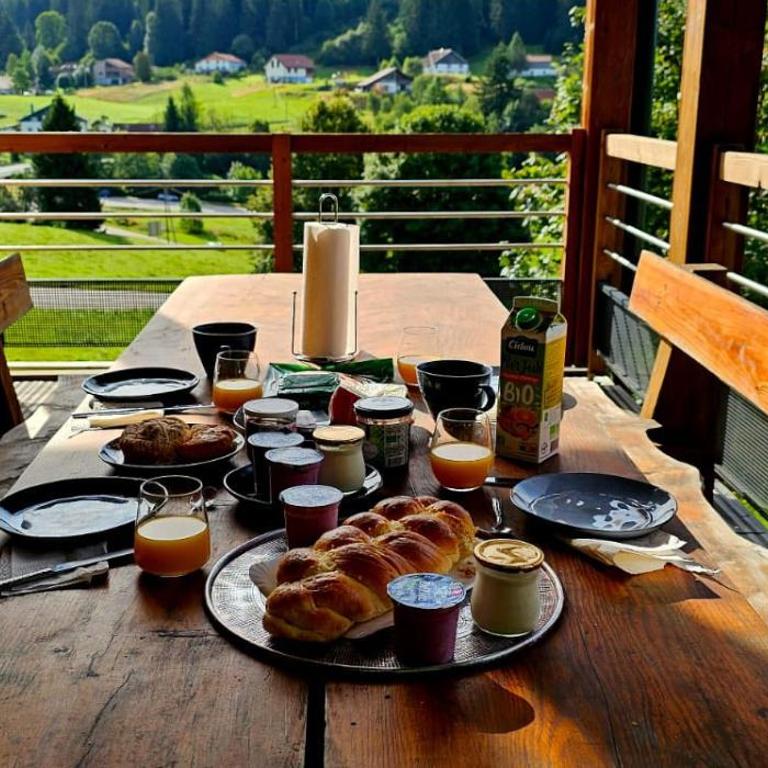 Chalet Bois le Havre du sotrè Gérardmer Sauna panoramique jacuzzi 14 personnes et 1 bébé - Chalet Superior - 90