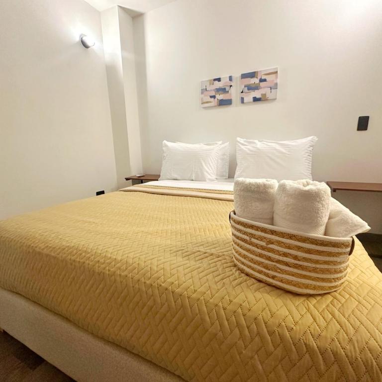 Apartamento moderno 2 habitaciones Hasta 6 huéspedes Cerca Laureles y Unicentro Medellín - Apartamento de 3 dormitorios - 6