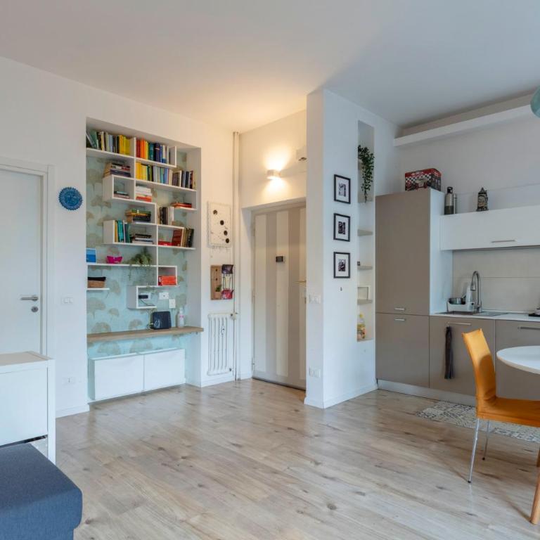 Casa Lucio Sestio Metro A - Appartamento con 2 Camere da Letto - 5