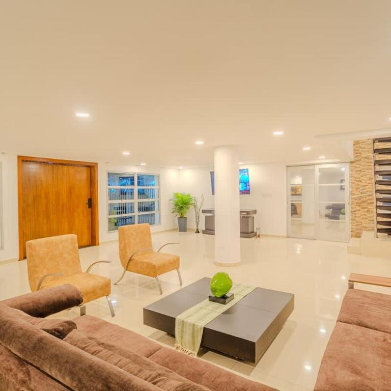 Encanto Mansion - 6BR Luxury Villa Near Walled City - Villa - 8