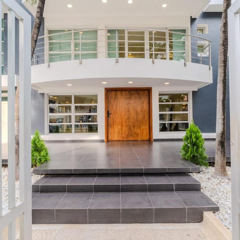 Encanto Mansion - 6BR Luxury Villa Near Walled City - Villa - 14