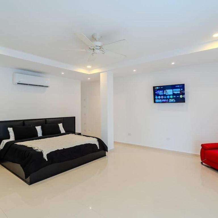 Encanto Mansion - 6BR Luxury Villa Near Walled City - Villa - 18