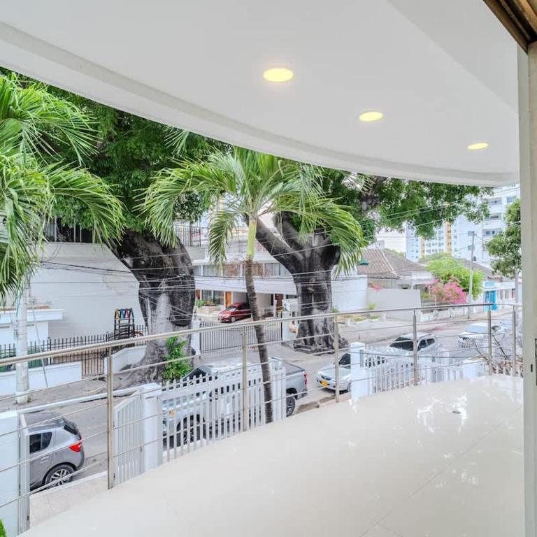 Encanto Mansion - 6BR Luxury Villa Near Walled City - Villa - 20