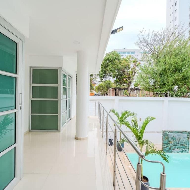 Encanto Mansion - 6BR Luxury Villa Near Walled City - Villa - 37
