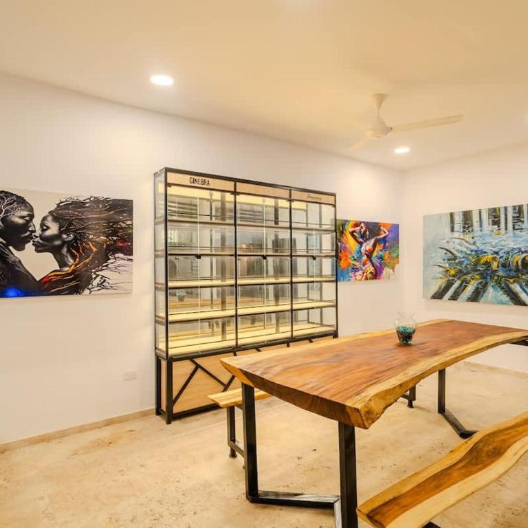 Encanto Mansion - 6BR Luxury Villa Near Walled City - Villa - 51