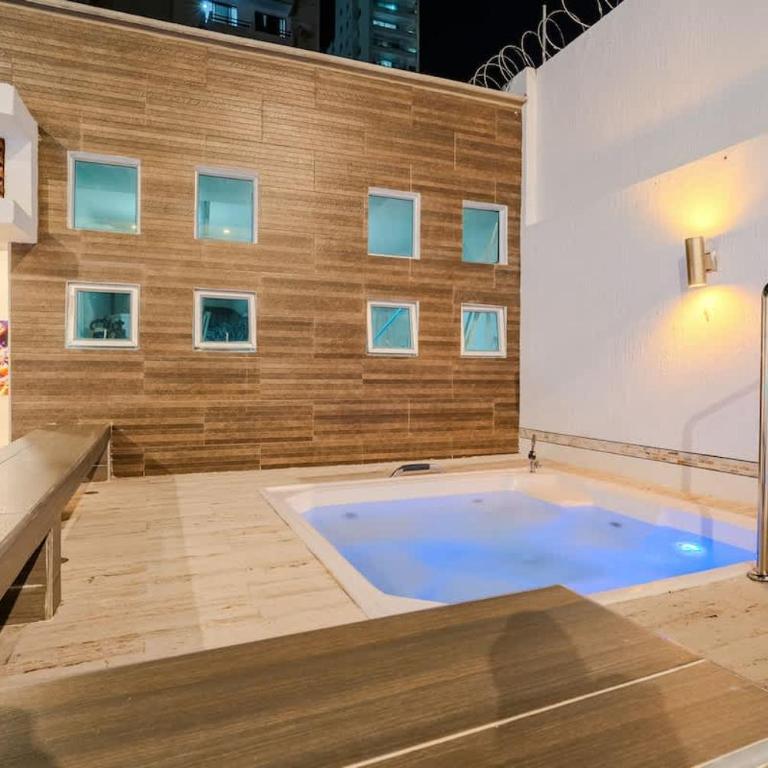 Encanto Mansion - 6BR Luxury Villa Near Walled City - Villa - 52