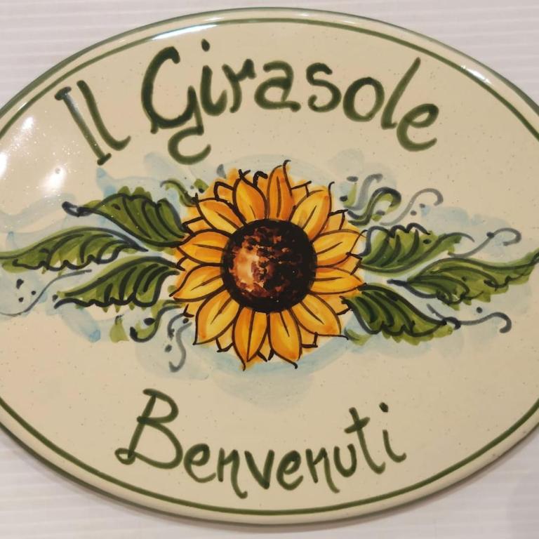 Il Girasole apartment with Panoramic Views - Appartamento con 2 Camere da Letto - 9