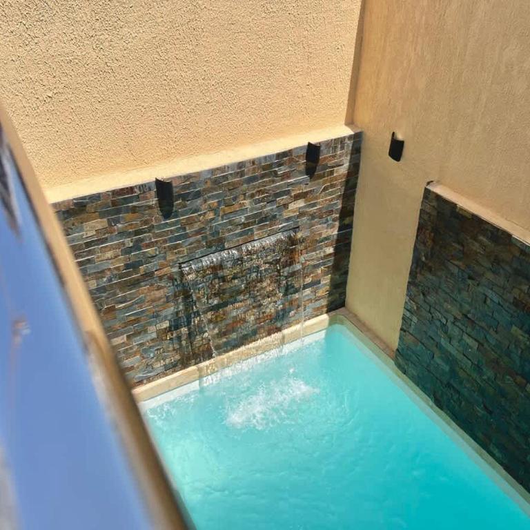 4 Bedroom Villa - Minutes to Walled City - Villa - 35