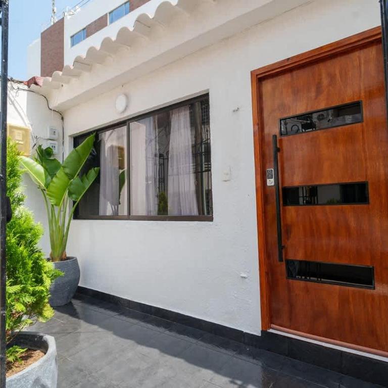 3 Bedroom Luxury Villa - Minutes to Walled City - Villa - 2