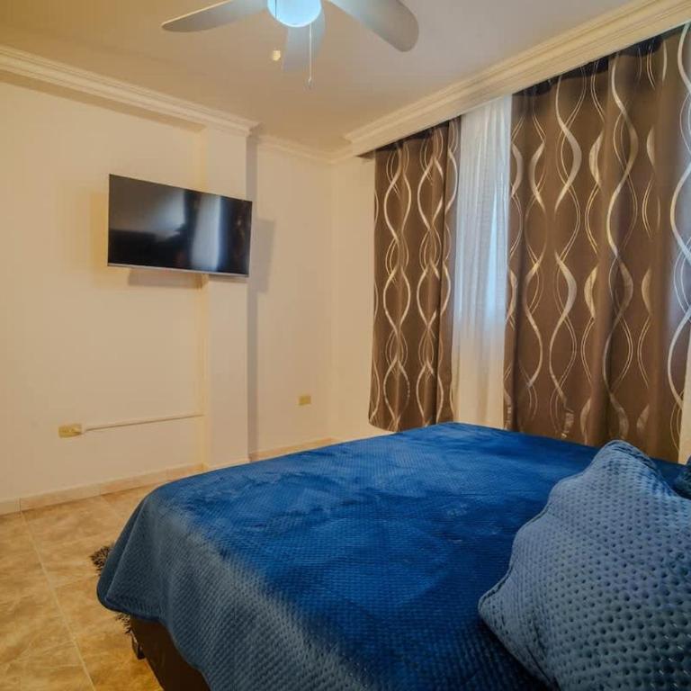 7 Bedroom Gorgeous Vacation Villa - Close to Walled City - Villa - 5