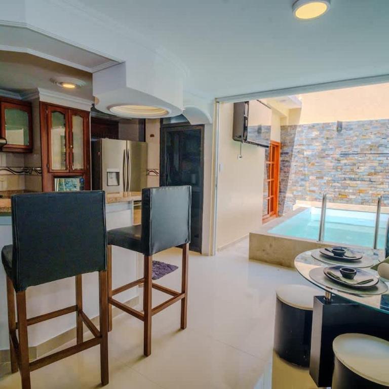 7 Bedroom Gorgeous Vacation Villa - Close to Walled City - Villa - 14