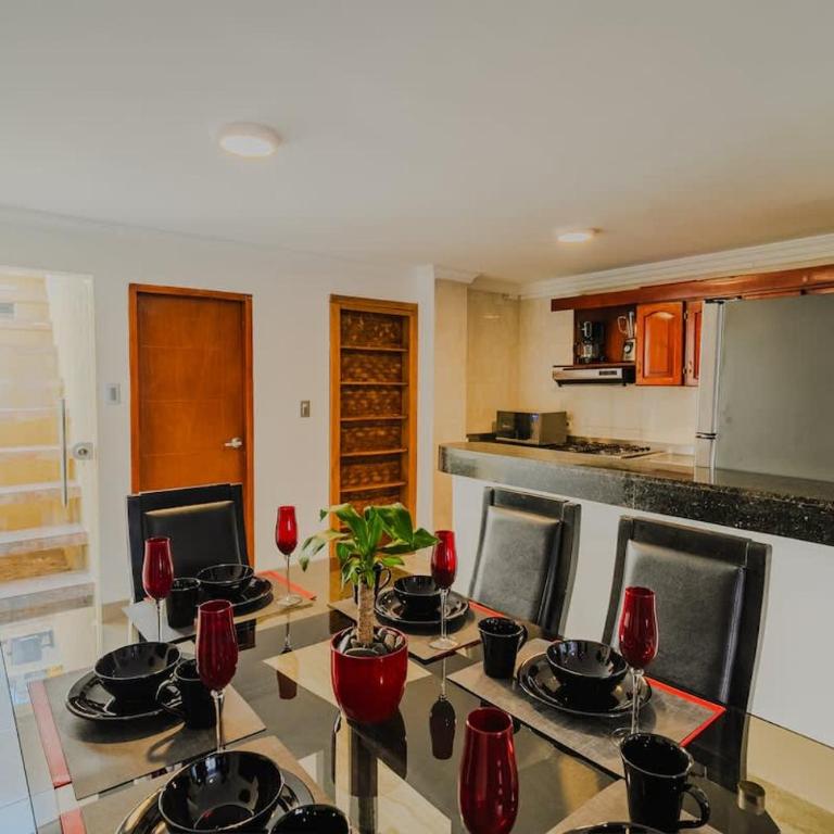 7 Bedroom Gorgeous Vacation Villa - Close to Walled City - Villa - 16