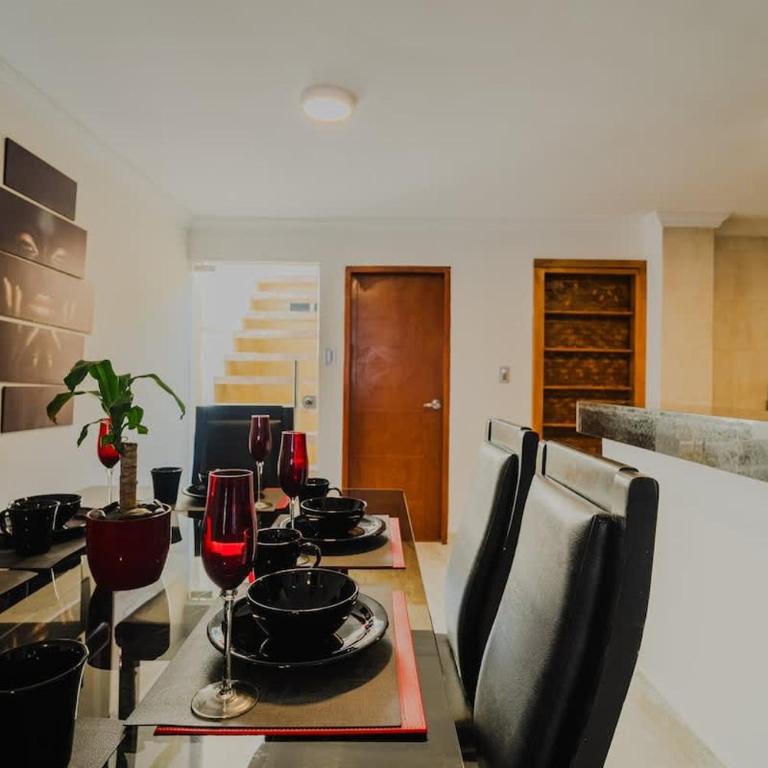 7 Bedroom Gorgeous Vacation Villa - Close to Walled City - Villa - 47