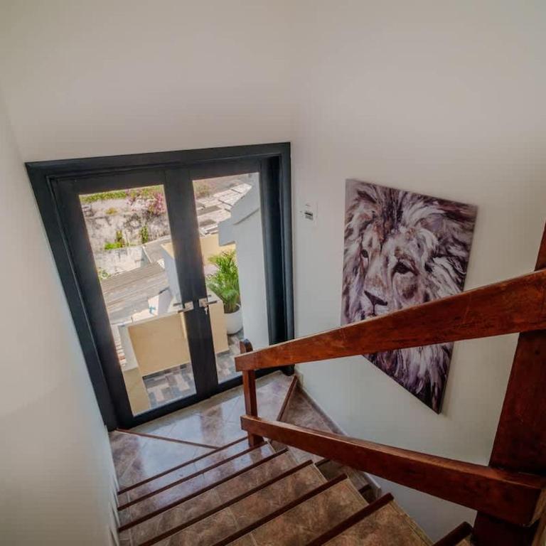7 Bedroom Gorgeous Vacation Villa - Close to Walled City - Villa - 48