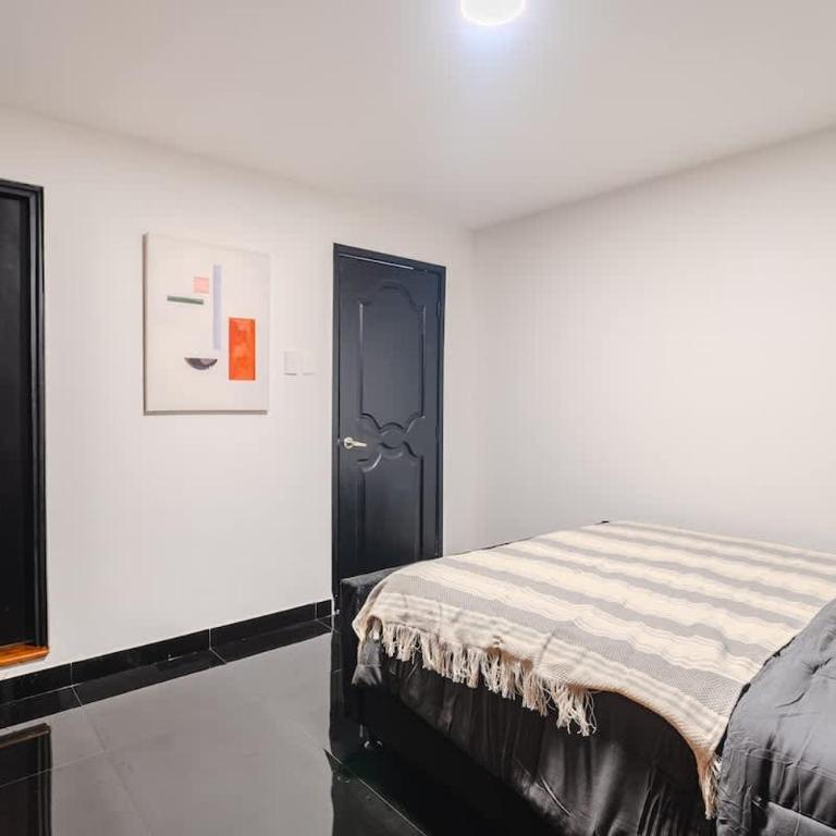 5 Bedroom Villa with Pool & Rooftop Near Old City - Villa - 25