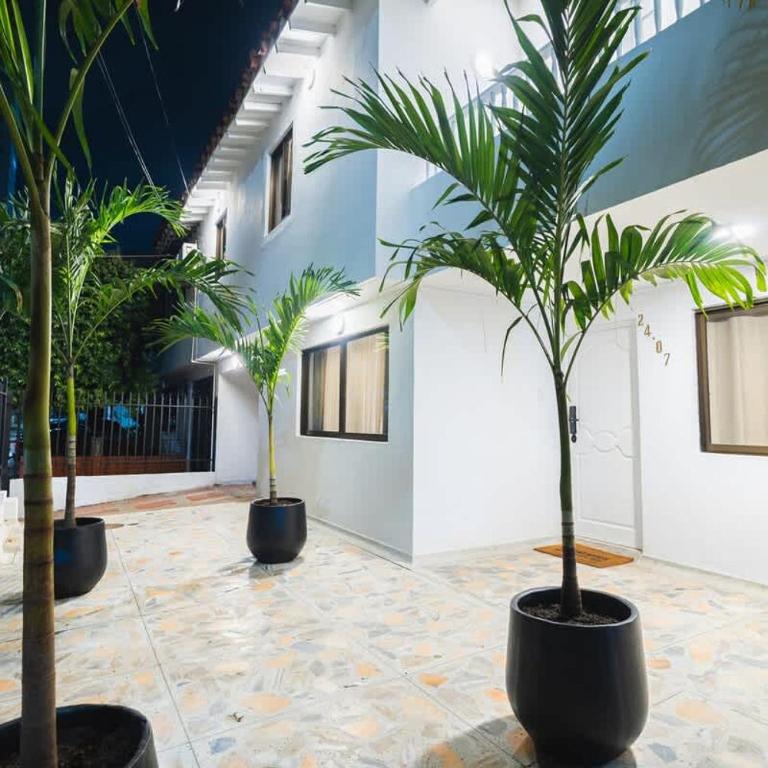 5 Bedroom Villa with Pool & Rooftop Near Old City - Villa - 47