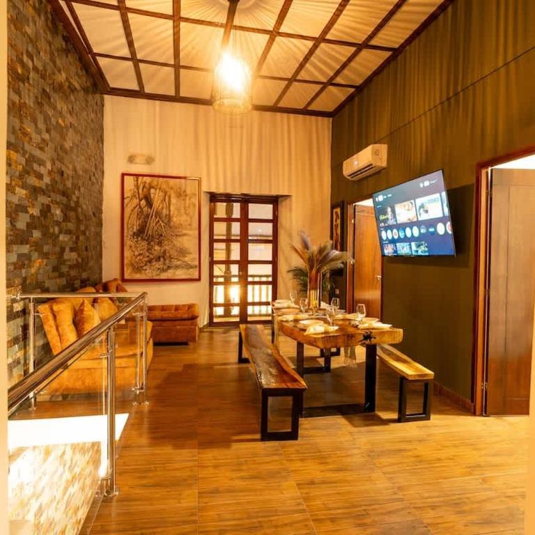 7BR Walled City Diamond Villa - Rooftop Heated Jacuzzi - Villa - 5