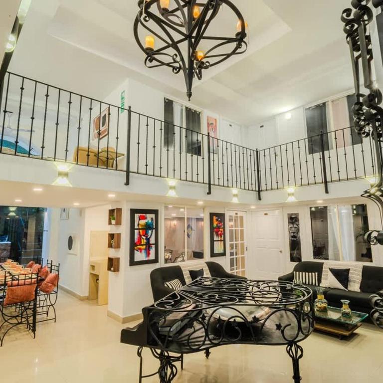 Walled City 9BR Luxury Villa - Jacuzzi & Pool Table - Villa - 5