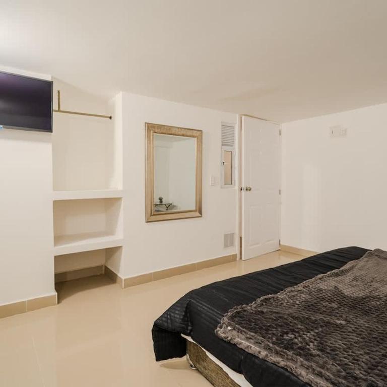 Walled City 9BR Luxury Villa - Jacuzzi & Pool Table - Villa - 29