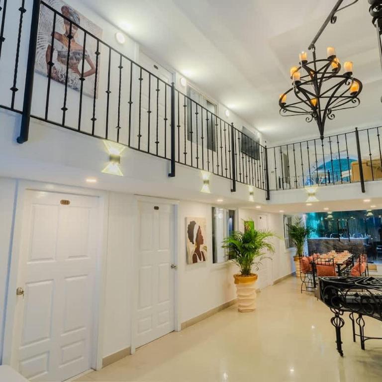 Walled City 9BR Luxury Villa - Jacuzzi & Pool Table - Villa - 50