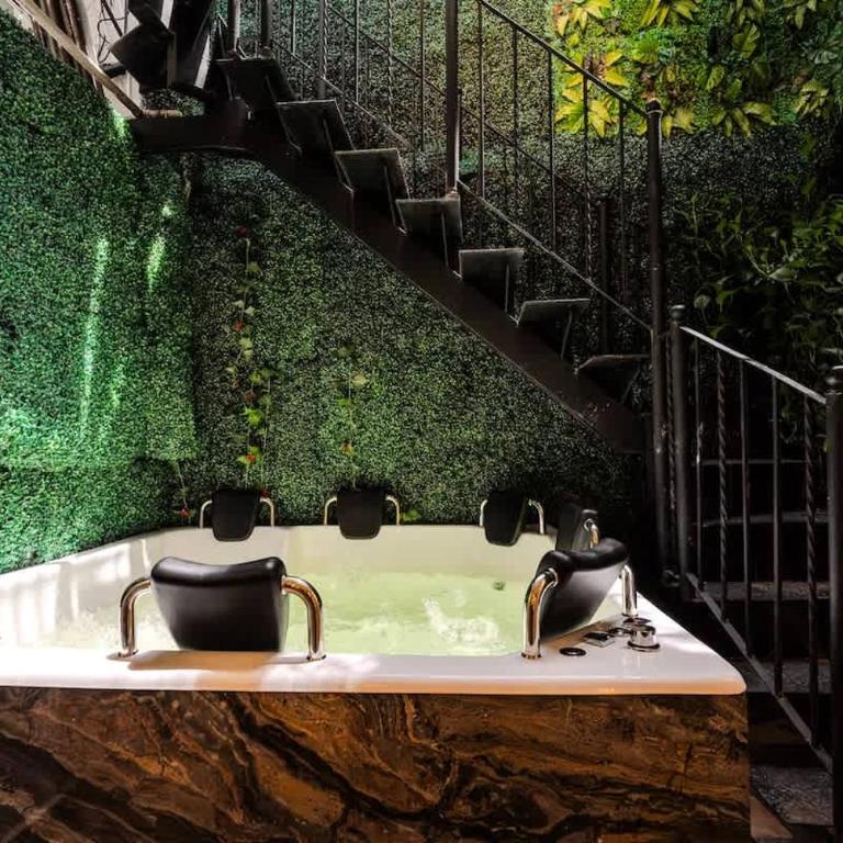 Walled City 9BR Luxury Villa - Jacuzzi & Pool Table - Villa - 52