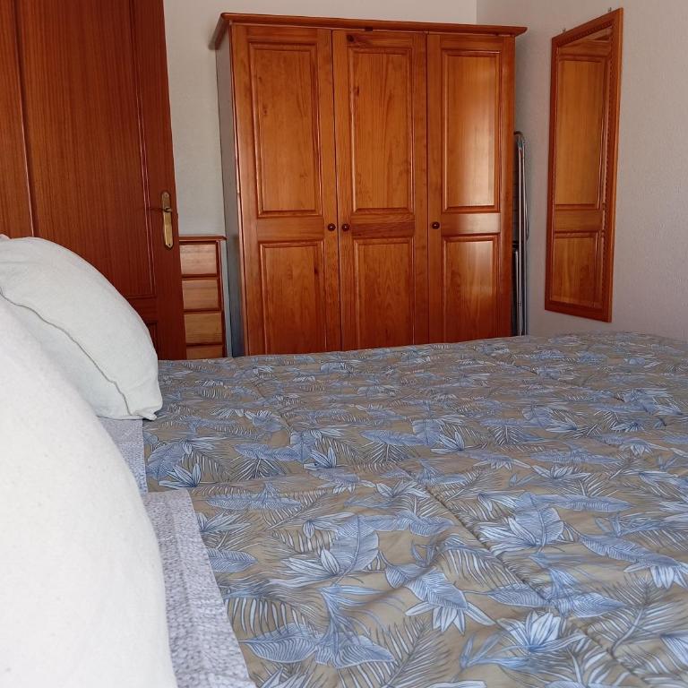 One-bedroom flat 200m from the beach - Apartment with Terrace - 9