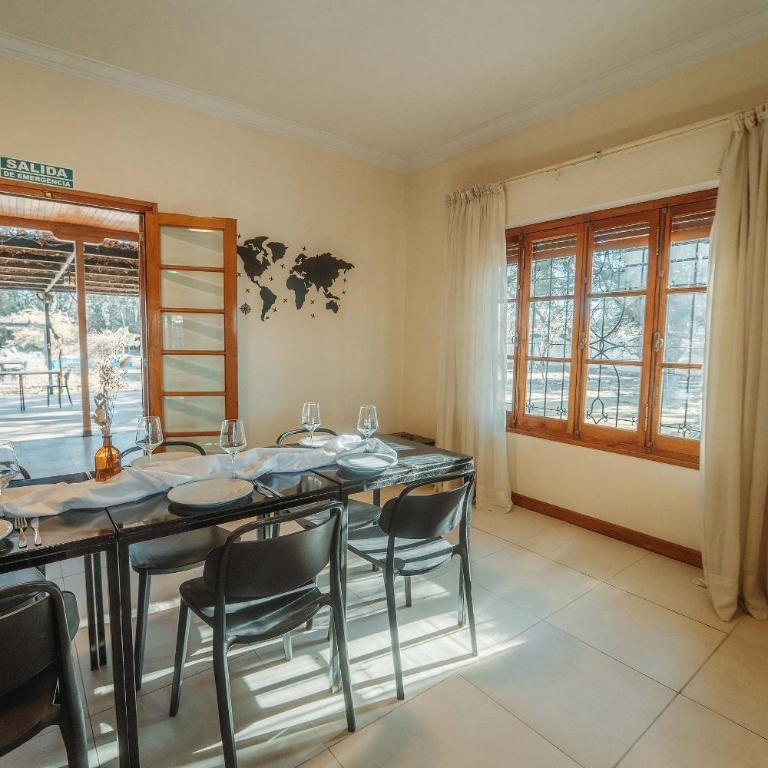 Hermosa Mansión-Parque inigualable-Pileta y AA - Villa Deluxe - 26