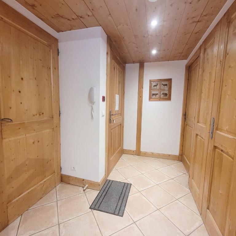 Très bel appartement à Serre Chevalier proche centre station et pistes - Appartement 2 Chambres avec Terrasse - 16